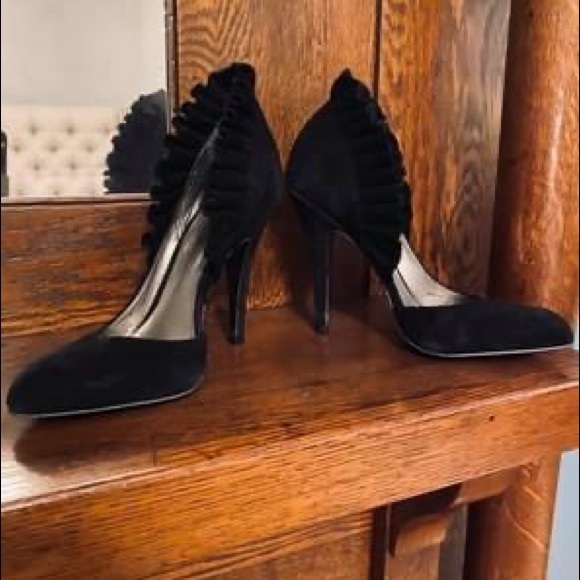 Carlos Suede Heels - Size 7 - Picture 2 of 3
